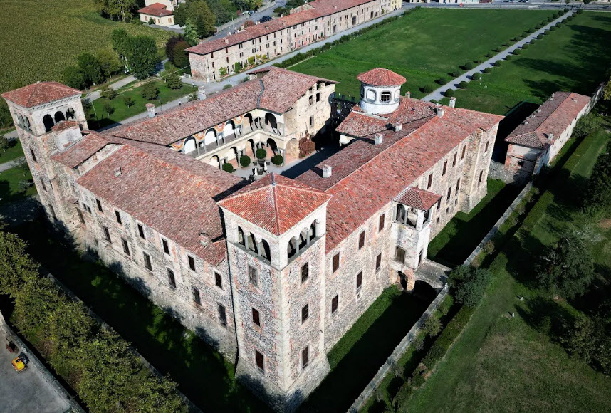 Cavernago Castle, Italy
